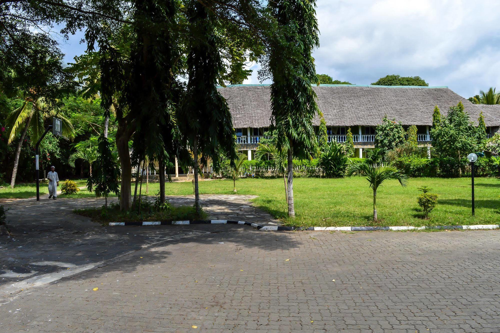 Greenwood Resort Mtwapa Exterior photo