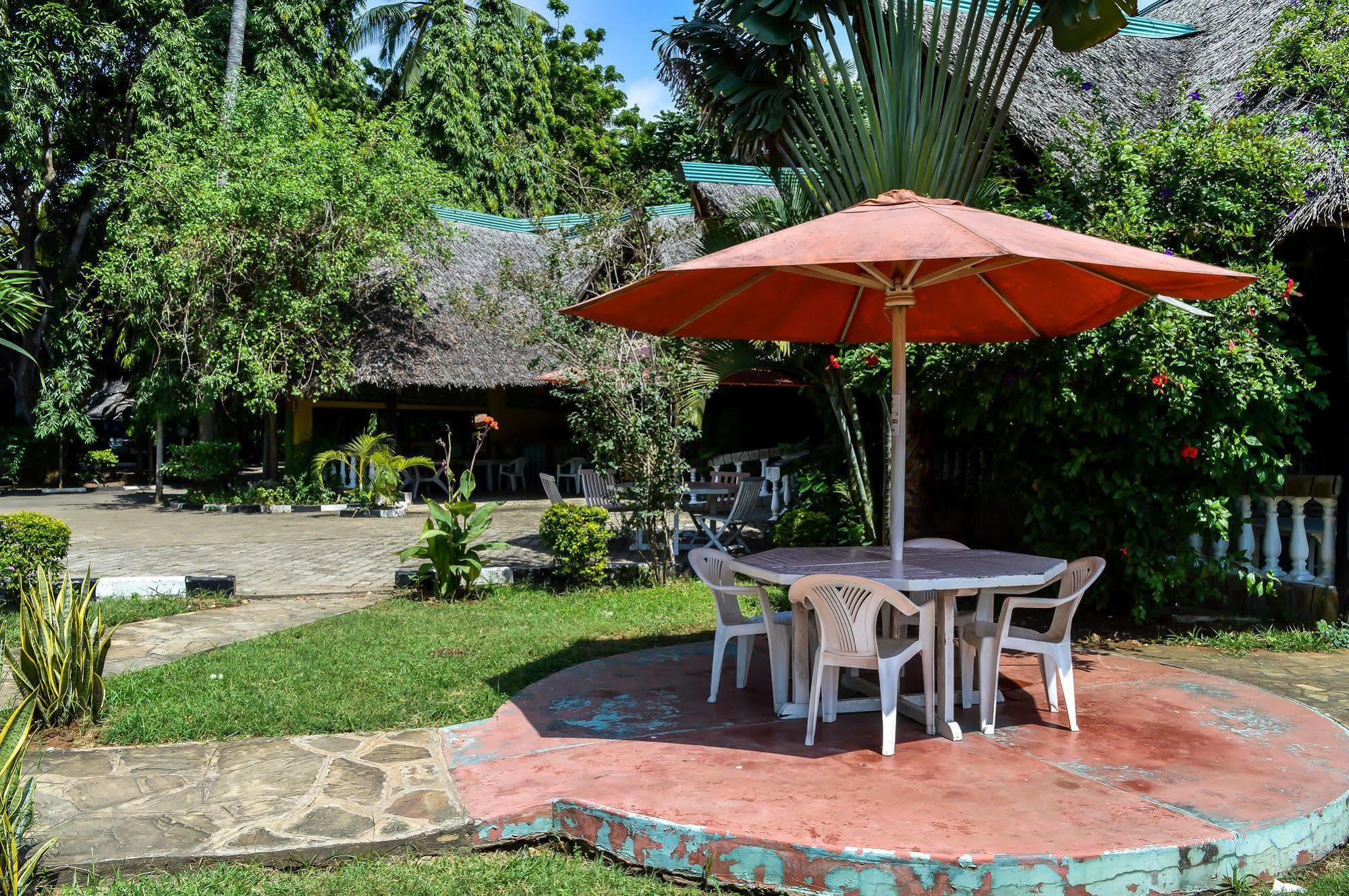 Greenwood Resort Mtwapa Exterior photo